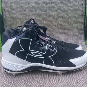 Under Armour Men's Black and White Athletic Shoes